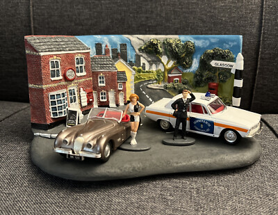 Vanguards PD 1002 Rover 2000, Jaguar XK120 Diorama Limited Edition