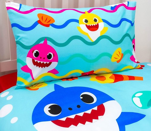 Baby Shark Rainbow Single Duvet Cover Reversible Bedding Set - Picture 4 of 4