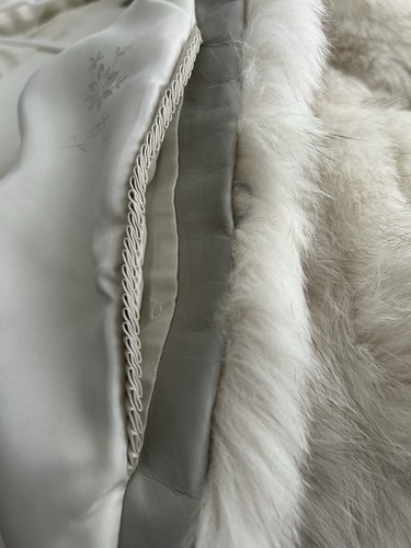 Vintage White Fox Fur Coat Large Saga - Picture 2 of 10