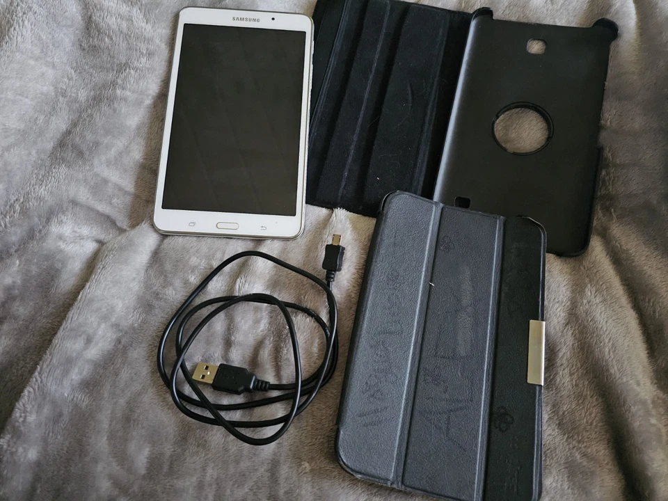 Samsung Galaxy Tab 4 Nook SM-T230 8GB, WLAN, 17,8 cm (7 Zoll) - Weiß... - Bild 4 von 4