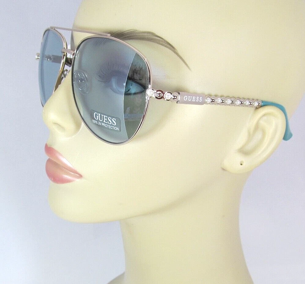 GUESS Silver Metal Frame Pearl Silver accented Aviator