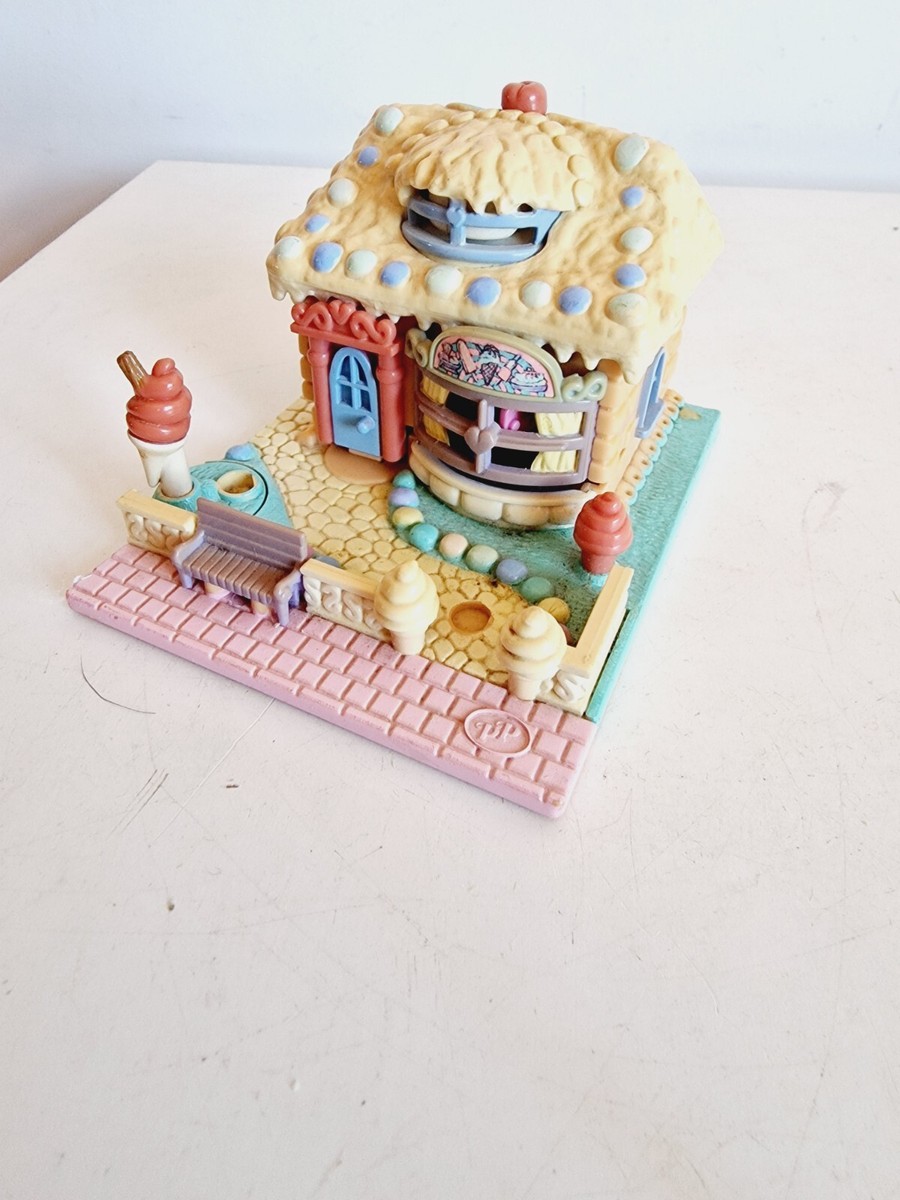 Bluebird Vintage Polly Pocket 1995 Ice Cream Parlour Vanilla Bluebird Vintage Polly Pocket 1995 Ice Cream Parlour Vanilla