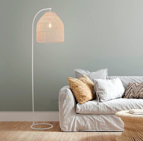 NATURAL BOHO HAND WOVEN RATTAN FLOOR 