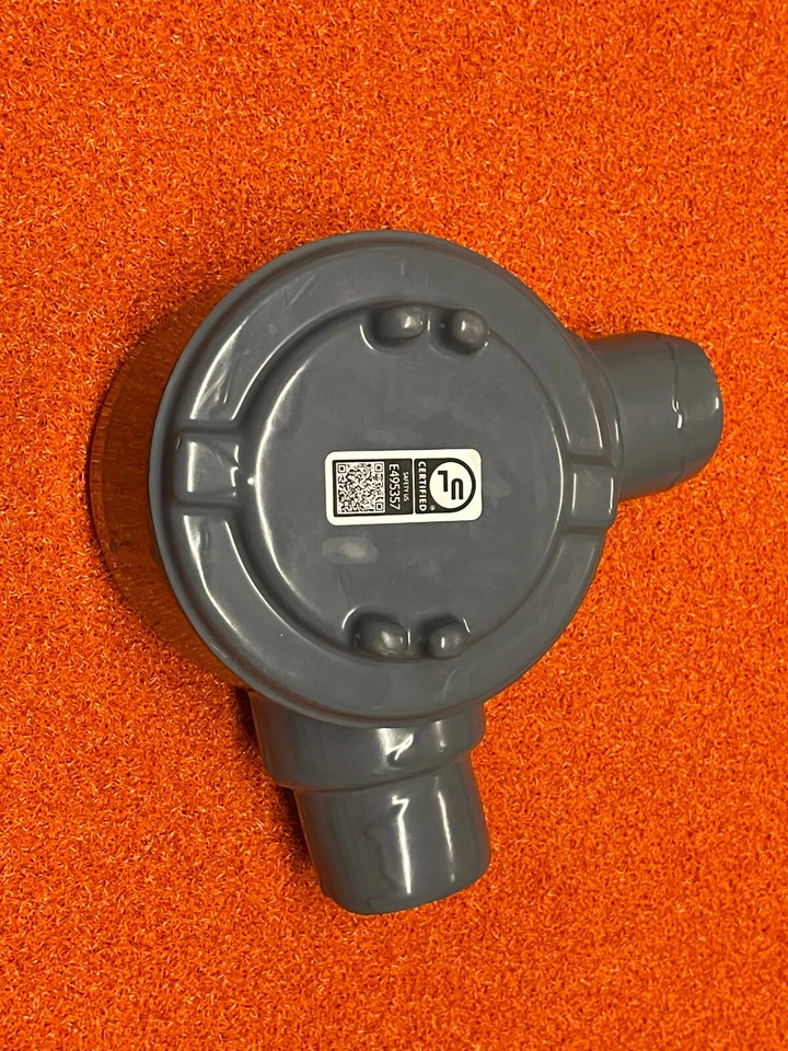 Plasti-Bond PRGUAL69 2 Gual Body with AI Cover 2 Port, Gray Foto 4 de 4