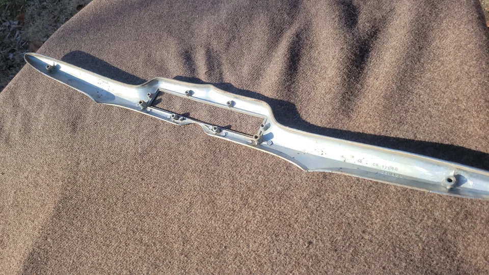 1950 1951 Hudson Hornet Commodore cromo maletero moldura OEM Foto 4 de 4