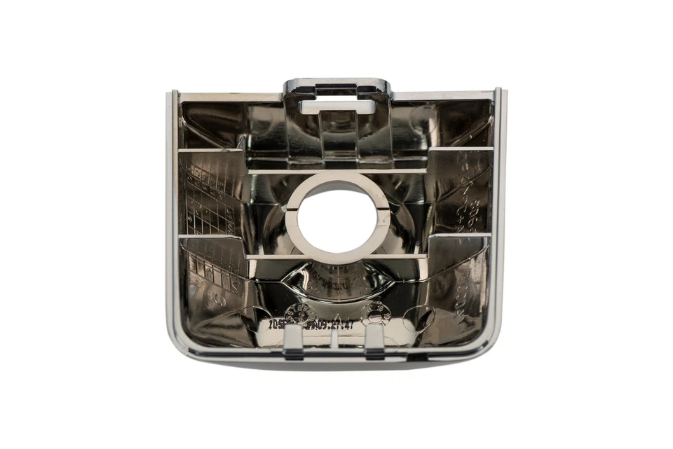 Manija de puerta cromada exterior izquierda Nissan Armada Titan bisel 80647-ZC00A Foto 2 de 4