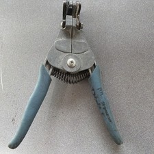 Ideal Stripmaster L-4421 Wire Stripper AWG 8-22 Electrical Rubber Grip