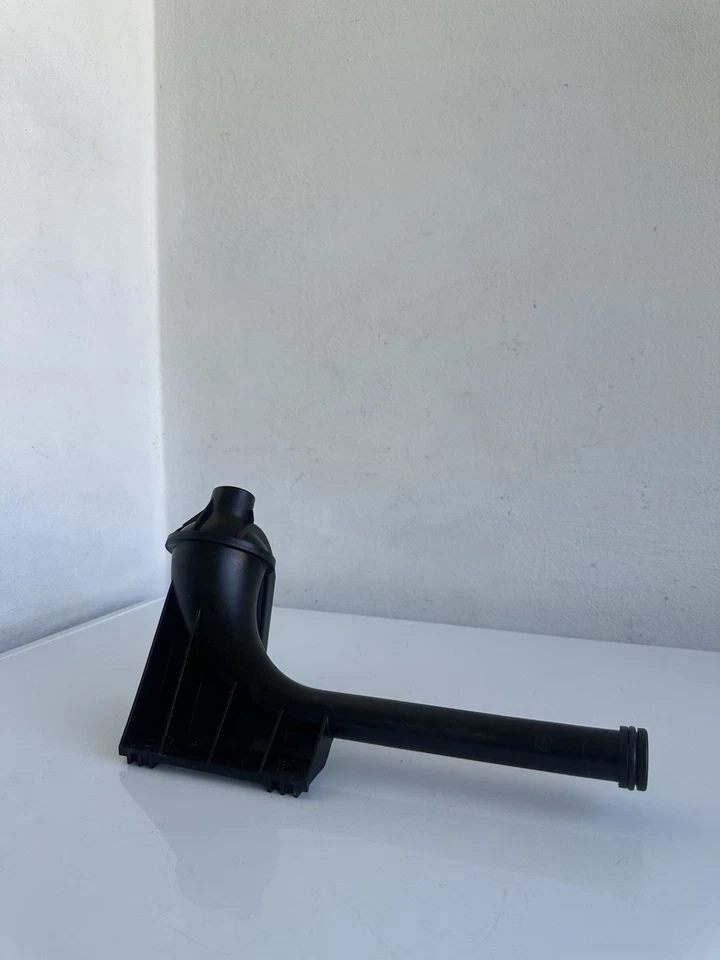 07-11 BMW 328i RWD N52 Engine Oil Pump Sump Pickup Tube OEM - Image 4 of 4