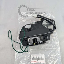 OEM GENUINE TOYOTA 16-18 RAV4 REAR DOOR POWER LIFTGATE LOCK ACTUATOR 69350-42060