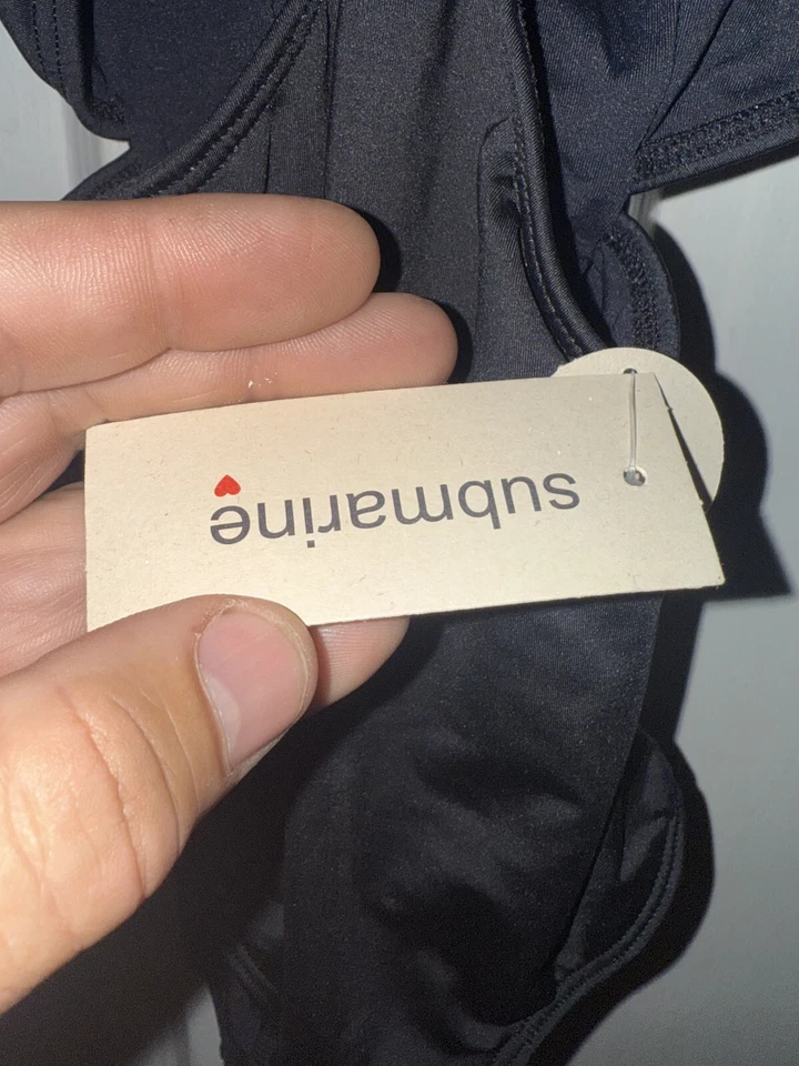 SUBMARINER TRAJE DE BAÑO DE UNA PIEZA NIÑAS TALLA 10 NEGRO R20 Foto 4 de 4