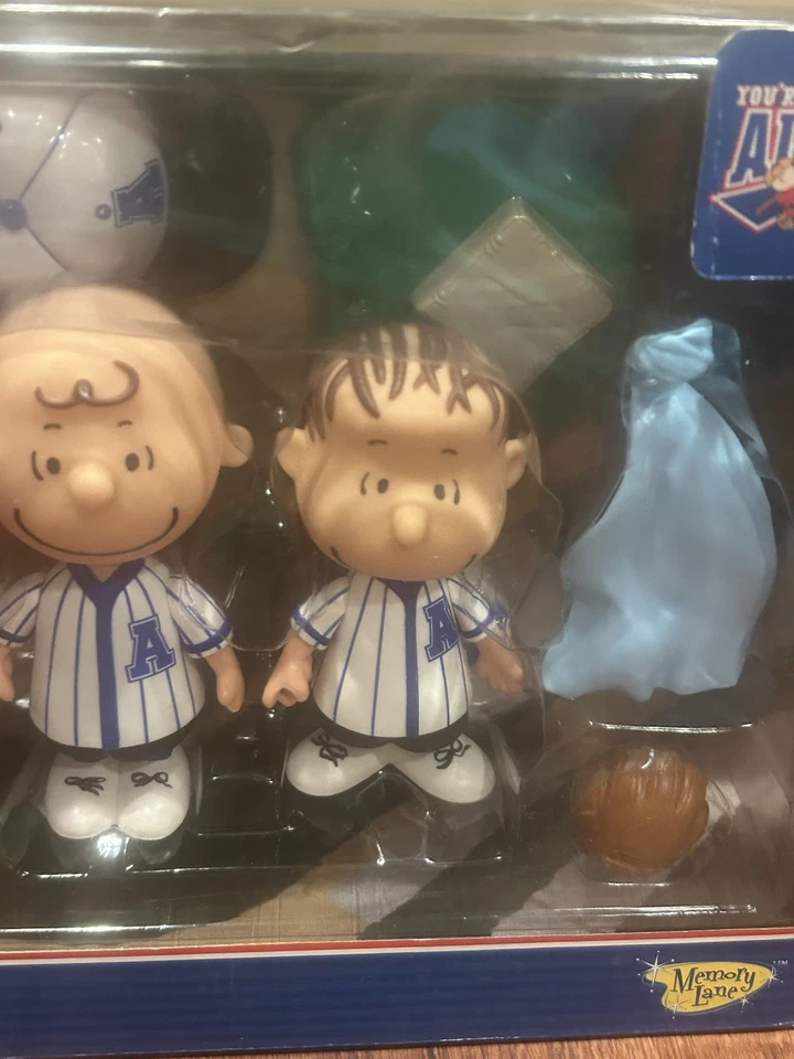 NEW Peanuts You're An All Star Charlie Brown 2003 Figure Collection Memory Lane - Image 4 of 4