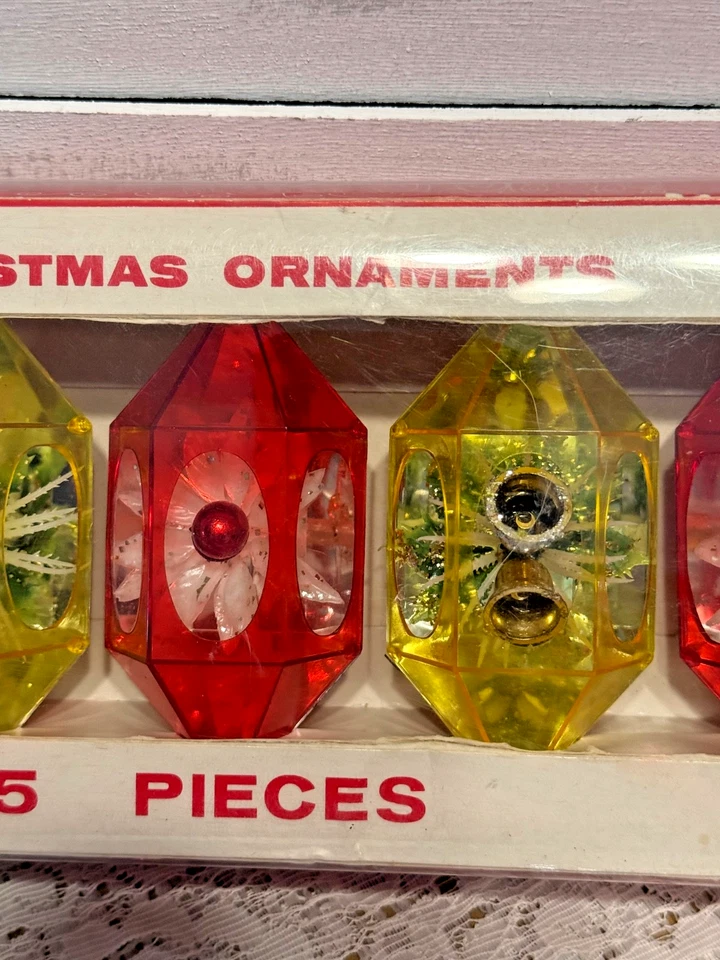 5 Vintage Mid Century Jewelbrite Diorama Christmas Ornaments Flower Bells NOS - Image 3 of 4