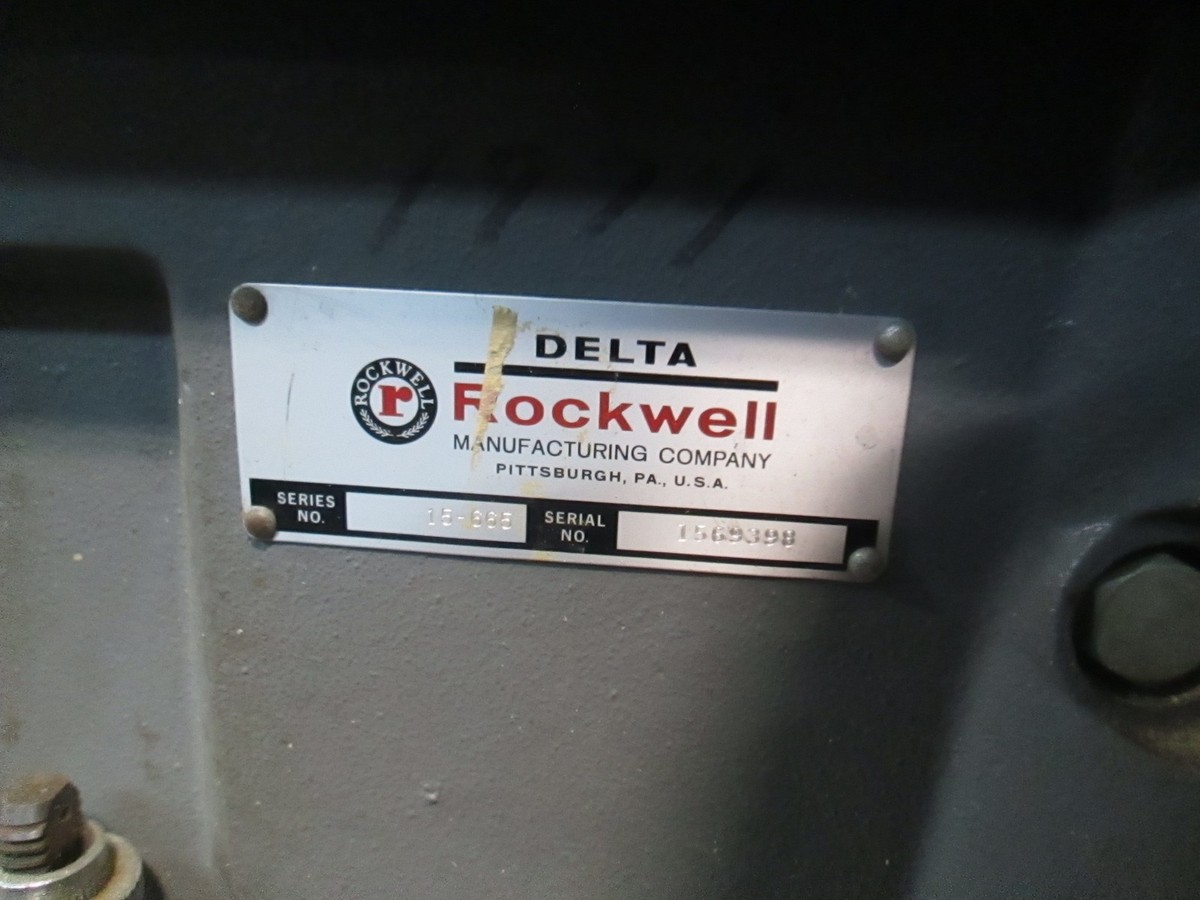 Perceuse à Colonne Delta Rockwell 15-665 – 15 Pouces, 110V, Occasion, Fonctionnelle