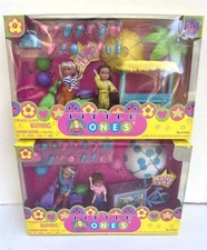 Kid Kore 2004 Little Ones Molly Jane Dolls, Scooters, Food Stand, Ice Cream Cart