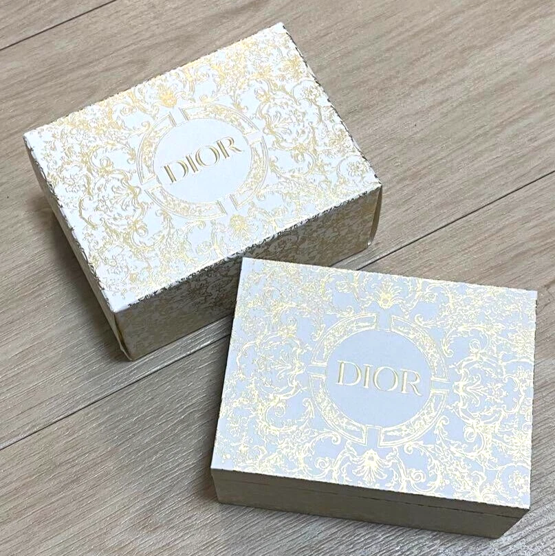 Boîte à bijoux Dior Platinum Member Exclusive 2023 vacances du Japon