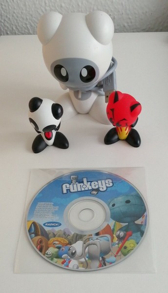 Funkeys Radica U.B Starter Kit con Lotus y Deuce más Software