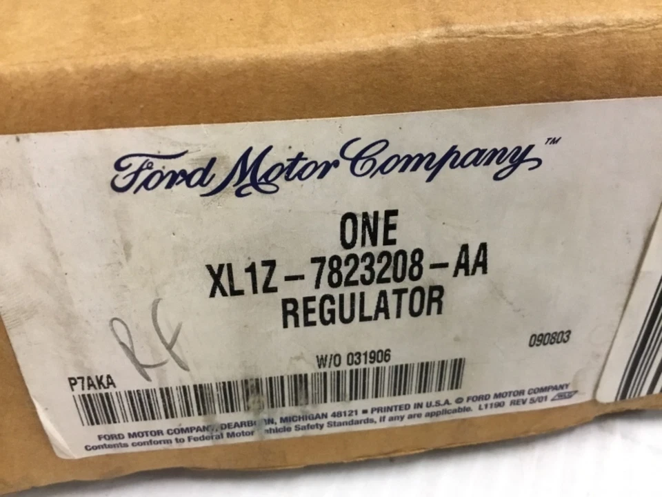 Регулятор правого окна NOS Ford 97 98 99 00 01 02 Expedition Lincoln Navigator - Изображение 4 из 4