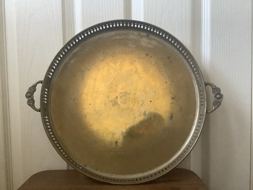 Large Vintage Embossed Handled Silver Plated Round Gallery Cocktail Tea Tray - Picture 1 of 6