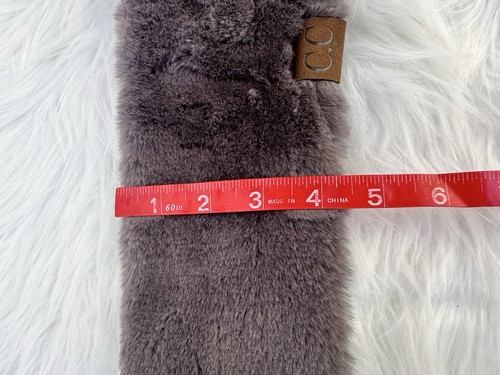 C.C Exclusives Imitación Piel Cuello Envolvente Bufanda Gris Super Suave Invierno Calentador - Imagen 7 de 7