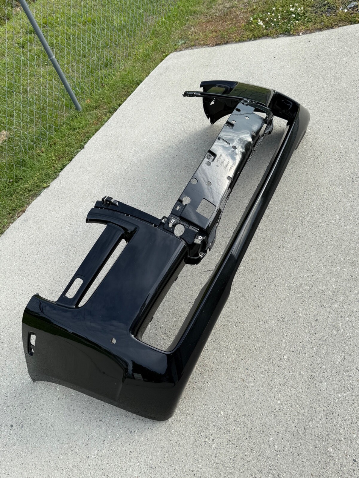 2010 - 2014 Rolls Royce Ghost Front Bumper OEM “ NO SHIPPING “ 51117198862