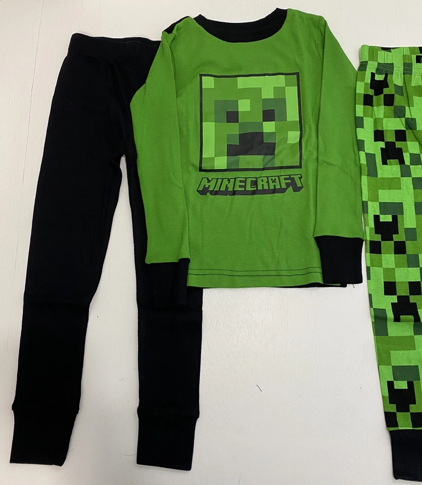 Boys' Minecraft Long Sleeve 4pc Snug Fit Cotton Pajama Set Green size 4 New - Image 3 of 4