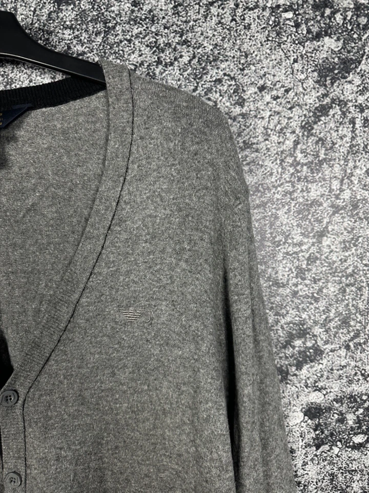 Suéter cárdigan Armani Jeans para hombre talla XXL Foto 4 de 4