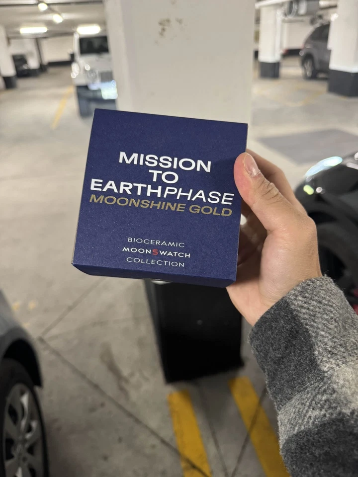 Swatch Omega Moonswatch Mission to Earthphase Moonshine Gold Beaver ENVIO RÁPIDO - Imagem 3 de 4