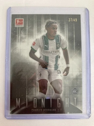 TOPPS BUNDESLIGA MIDNIGHT 24/25 CHARLES HERRMANN MONCHENGLADBACH MIDNIGHT 37/49.