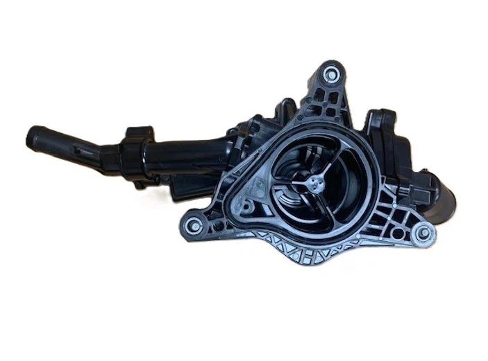 Válvula de control de agua MAZDA genuina Mazda para Mazda3, 6, CX-3, CX-5 PYFD-15-16ZA Foto 2 de 3