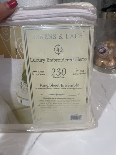 Linens & Lace 230TC Luxury Embroidered Hems King Sheet Set Ivory.Brand New! - Picture 4 of 8