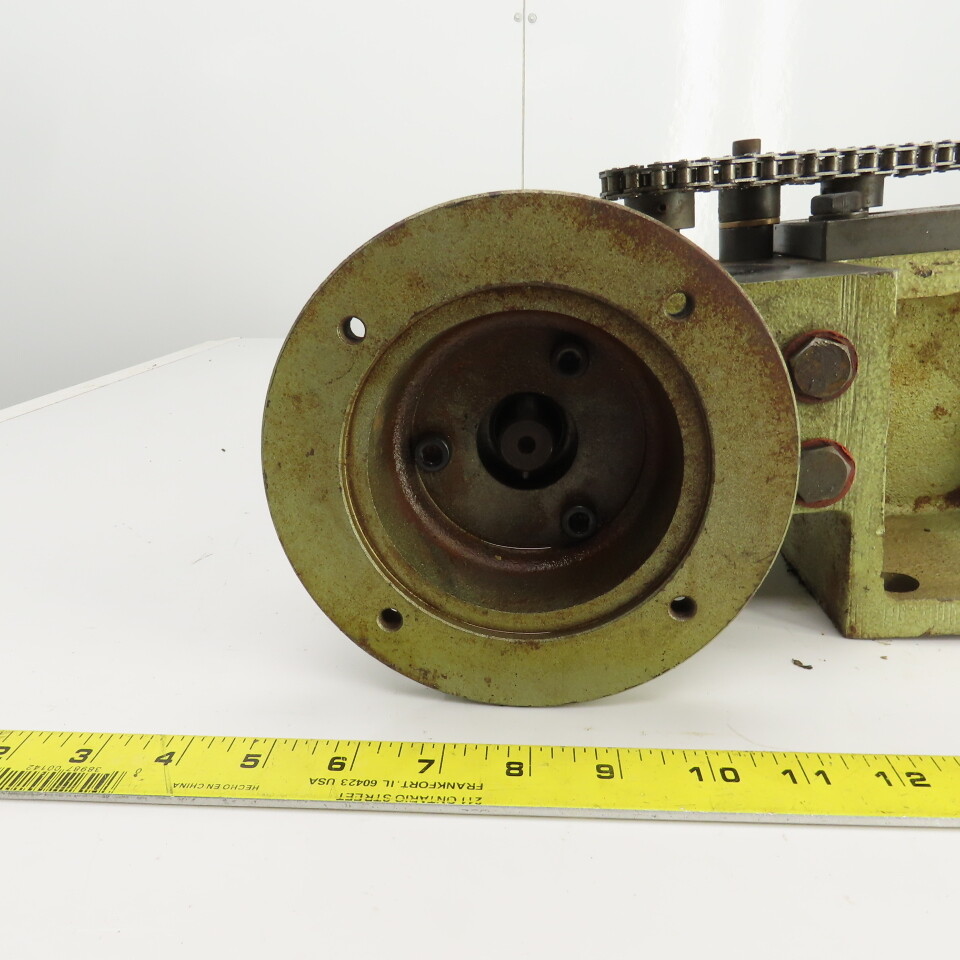 501 Ratio Right Hand Gear Reducer W/Chain Drive Sprockets & 5" Belt