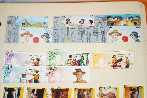 OMAN COLLECTION OF 575+ STAMPS MINT & USED STORED IN AN ALBUM ON STOCK PAGES - Picture 10 of 24