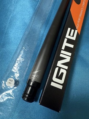 Mezz Ignite 12.6 Wavy II Pool Cue Wavy2 Shaft Excellent