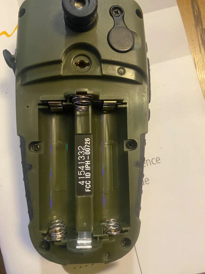 GARMIN Rino 120 Handheld Hiking GPS Navigator 2-way Radio Bundle Free Shipping - Image 3 of 3