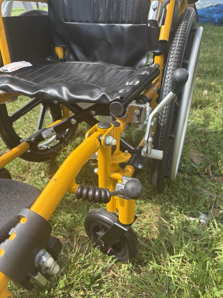 Medline Kidz Pediatric Wheelchair 250lb Weight Cap 1Ct - Image 3 of 4