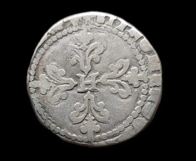 Demi-Franc au col gaufré Henri III 158Z - Photo 1/2