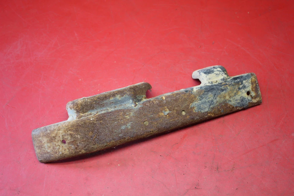 2000 SUZUKI QUADRUNNER 160 REAR BACK DRIVE CHAIN GUARD COVER SHIELD - Image 4 of 4