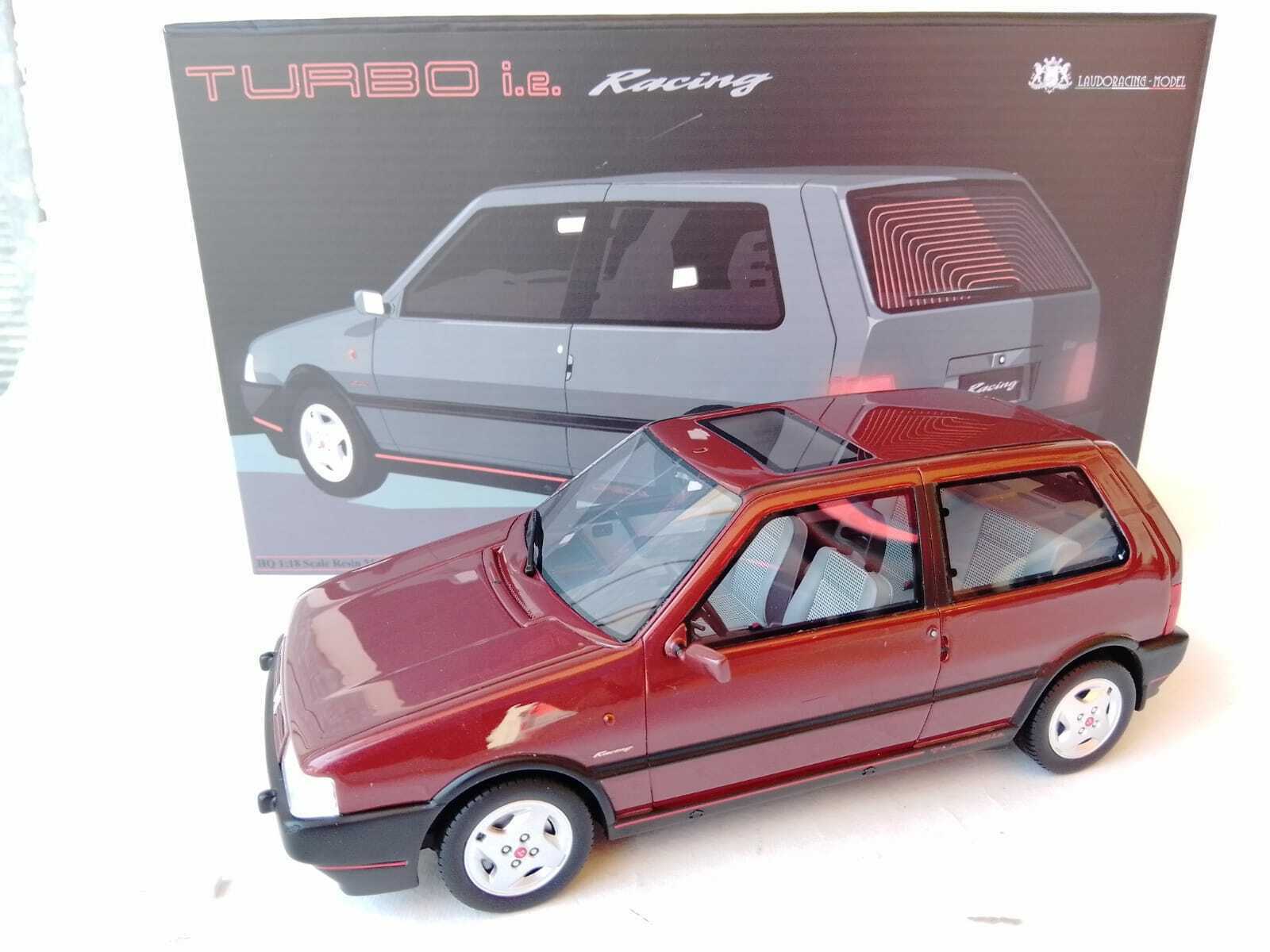 Fiat Uno Turbo i.e. Mk2 Racing 1992 miniature 1:18 rouge métal l'esprit nostalgie youngtimer