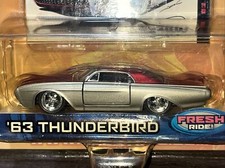 Ford Thunderbird 63 1963 T-bird Redsilver 164 Dub City Jada Toys Diecast Car