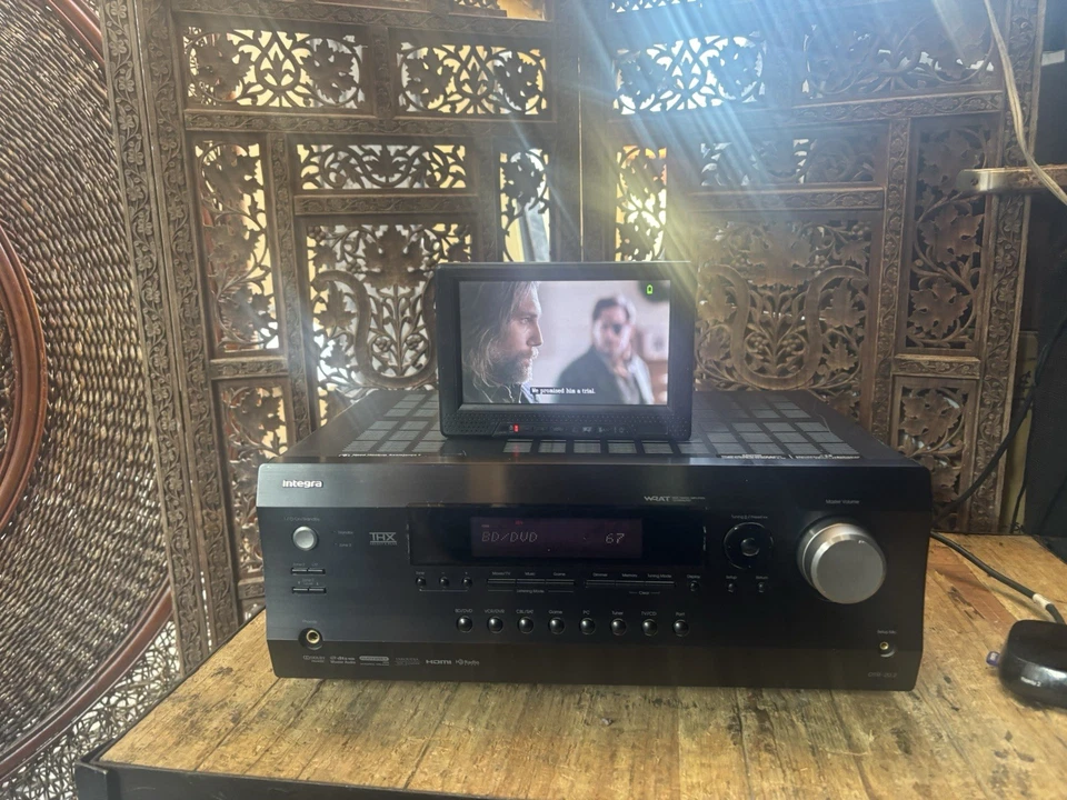 Integra DTR-20.2  Channel AV Receiver - Image 4 of 4