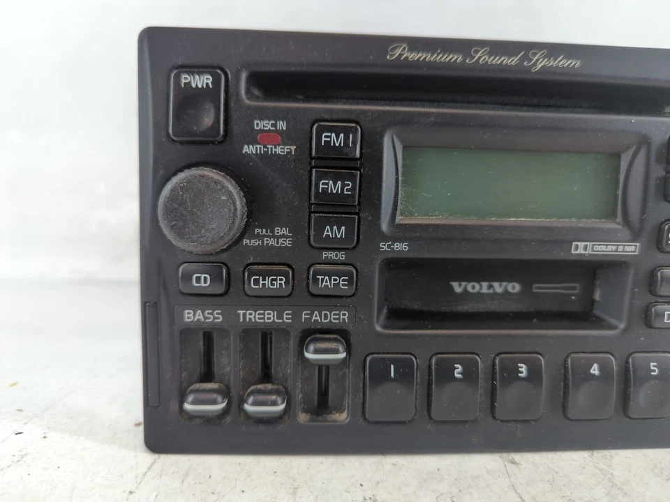 Receptor de radio reproductor de CD Volvo serie 90 Am Fm RJ450 Foto 3 de 4