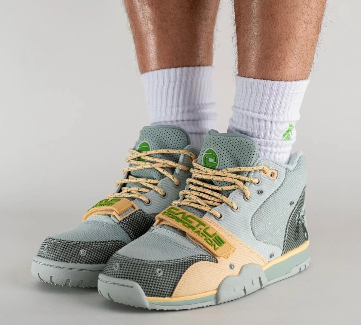Nike x Travis Scott Air Trainer 1 SP Size US 11.5 DR7515 001 KITH