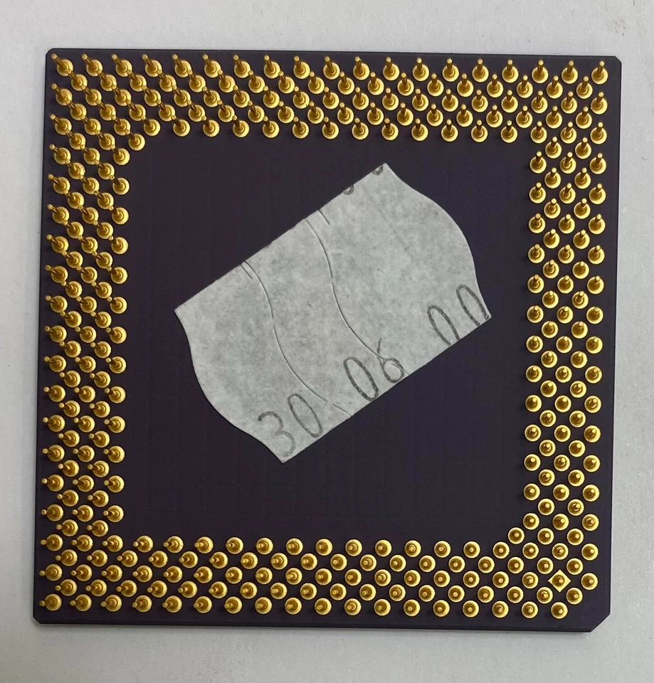 AMD AMD-K6-2/500AFX 500MHz Super Socket 7 Ceramic Processor / CPU - Image 3 of 4