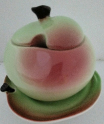 Vintage Hand Painted Carlton Wear Apple Sauce Boat and Serving Saucer. - Picture 2 of 14