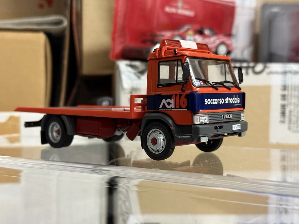 DeAgostini 1:43 - Iveco Zeta 79.12 - ACI - Camion D’epoca - Immagine 3 di 4