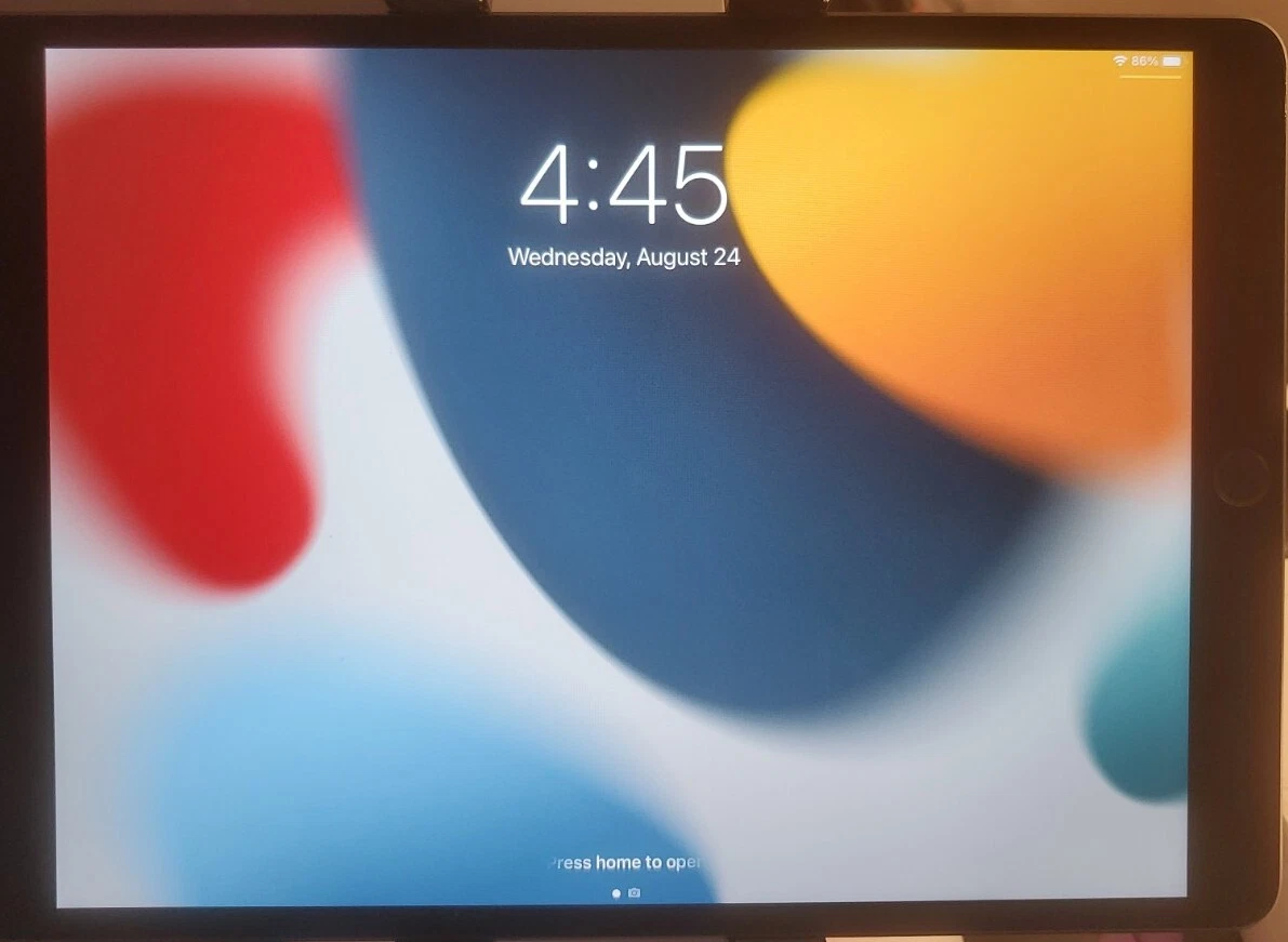 Apple iPad Air 3 10.5'' Wifi ONLY 3rd Gen Tablet 64GB