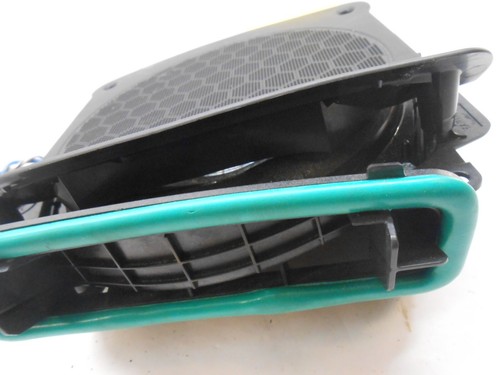 Altavoz subwoofer lateral derecho BMW serie 2 OEM 65132622862 / 2622862 DX0631 - Imagen 4 de 6