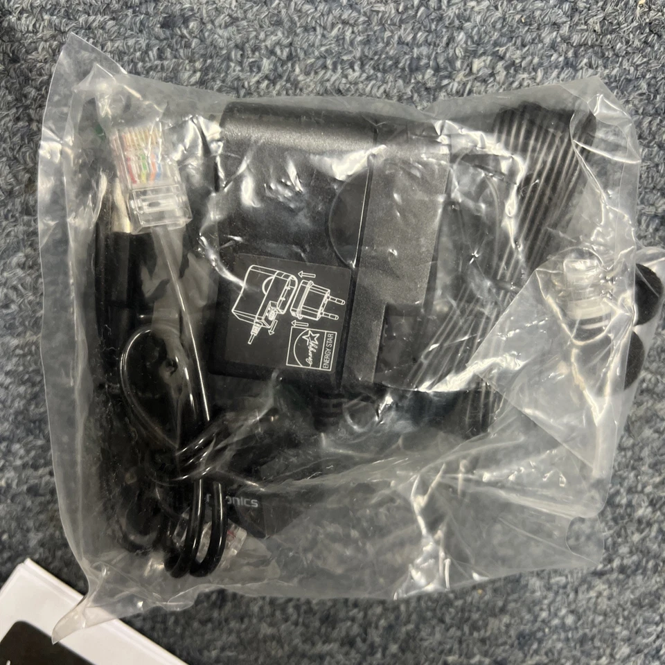 Plantronics Voyager Legend In Ear Headset System - Image 2 of 4