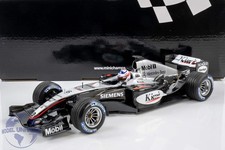 Minichamps - 1:18 McLaren Mercedes MP4/19 No.6 Kimi Räikkönen F1 2004 - Limite...
