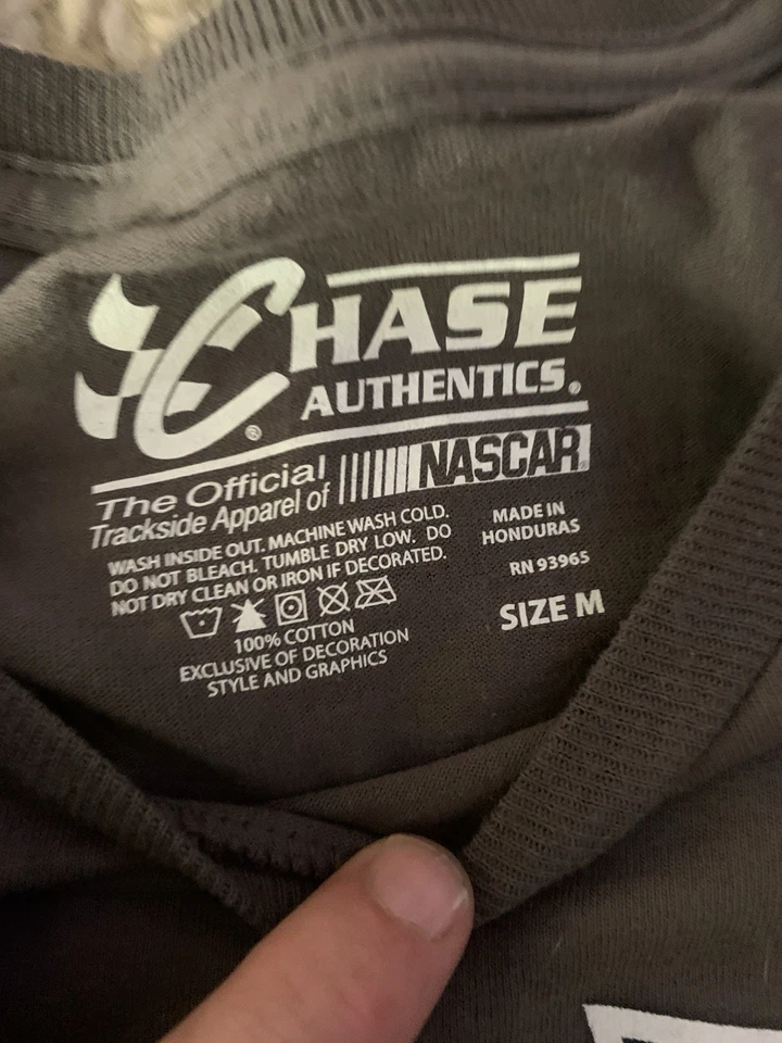 Danica Patrick NASCAR Sleeveless Shirt Size medium. Front And Back Hit NEW - Image 3 of 4